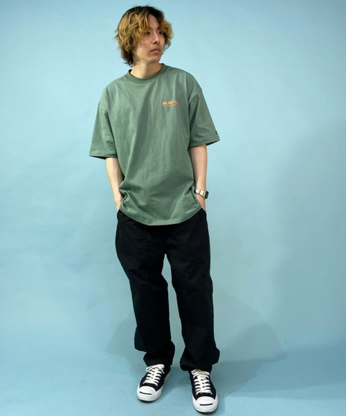 KAVU（カブー）の「【ムラサキスポーツ別注】KAVU/カブー スクエアロゴ ビッグシルエット バックプリントTシャツ/サーフロゴ 19821671（Tシャツ/カットソー・メンズ・ホワイト/ブラック/グリーン・M/L/XL）」の15枚目の写真