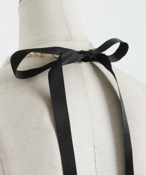 tocco closet（トッコ　クローゼット）の「りぼん付きパール×ビジューネックレス（ネックレス・レディース・アイボリー・FREE）」の7枚目の写真