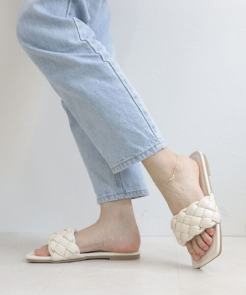 fredy emue(フレディエミュ)の「フラットパデットサンダル(サンダル・レディース・ブラック/オフホワイト・MEDIUM/LARGE)」の21枚目の写真