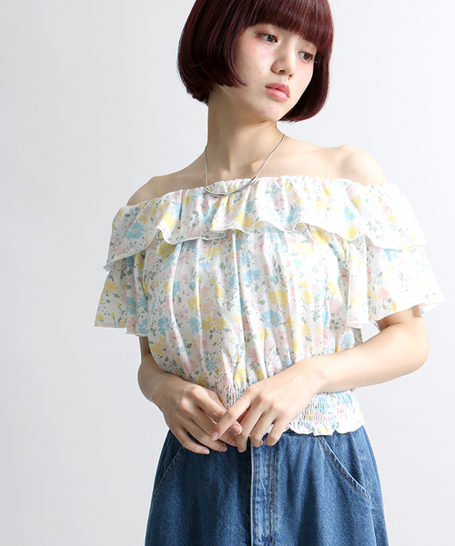 WEGO(ウィゴー)の「WEGO/フリルオフショルカットソー(Tシャツ/カットソー・レディース・オフホワイト/ブラック系その他/ネイビー/その他1/トリコロール/その他3/その他4/ライトイエロー/ホワイト系その他/その他2/その他5/ブラック・FREE)」の8枚目の写真