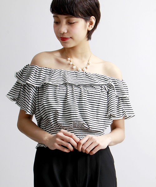 WEGO(ウィゴー)の「WEGO/フリルオフショルカットソー(Tシャツ/カットソー・レディース・オフホワイト/ブラック系その他/ネイビー/その他1/トリコロール/その他3/その他4/ライトイエロー/ホワイト系その他/その他2/その他5/ブラック・FREE)」の10枚目の写真