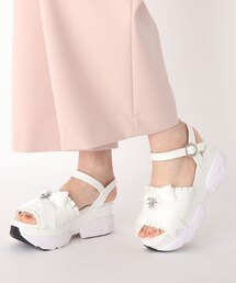 キラキラストーン付き厚底サンダル