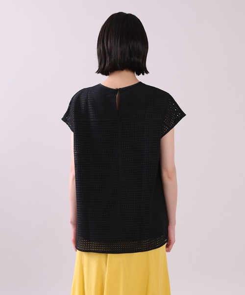 INED（イネド）の「ラッセルレースフレンチブラウス（シャツ/ブラウス・レディース・ホワイト/ブラック・9号）」の6枚目の写真