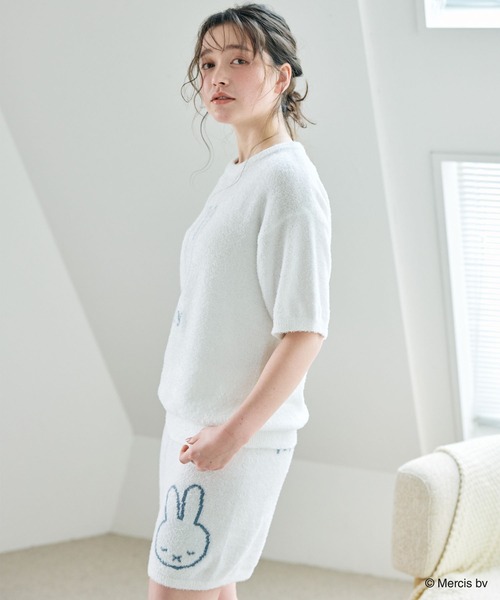 Miffy（ ミッフィー）の「【miffy/ミッフィー】もちふわsleepソフトエアニット半袖トップスルームウェア◆別注◆上下別売り（ルームウェア/パジャマ・レディース・チャコールグレー/オフホワイト/ピンク/アイボリー/ライトグリーン/グレー/ベビーピンク・LL/3L/M/L）」の9枚目の写真