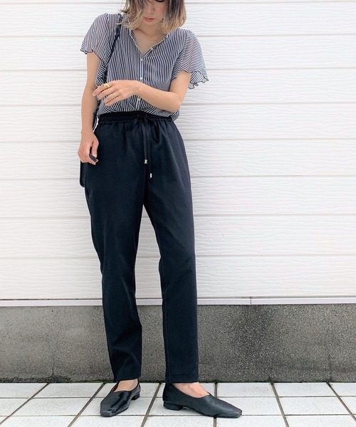 Q（キュー）の「スタンドフリルストライプブラウス（シャツ/ブラウス・レディース・ネイビー系/ブラウン系その他・MEDIUM）」の5枚目の写真