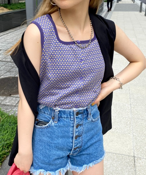 CPCM（シーピーシーエム）の「ジャガード柄配色前ボタンタンク（タンクトップ・レディース・ブラック/グリーン/パープル/イエロー・FREE）」の3枚目の写真