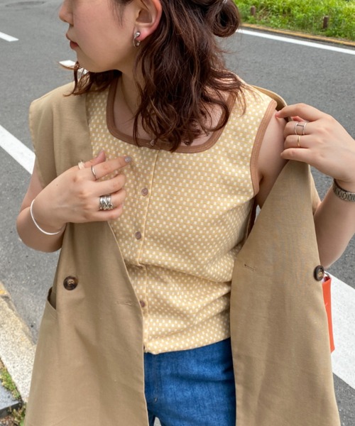 CPCM（シーピーシーエム）の「ジャガード柄配色前ボタンタンク（タンクトップ・レディース・ブラック/グリーン/パープル/イエロー・FREE）」の4枚目の写真