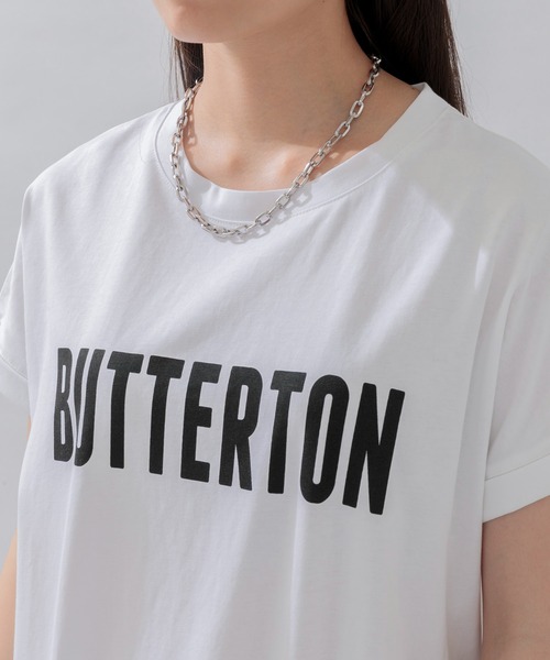 CLOCHE（クロシェ）の「cloche バック切替ロゴT（Tシャツ