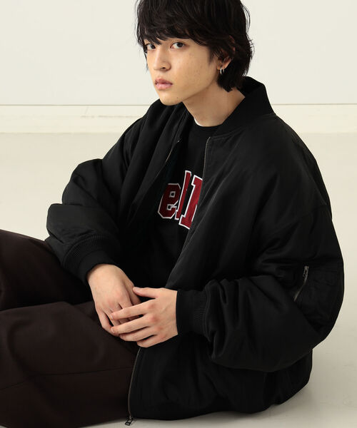 BeAMS DOT（ビームスドット）の「【WEB限定】BeAMS DOT / オーバーサイズ MA-1 ブルゾン 22AW（MA-1・メンズ・ベージュ/ブラック・MEDIUM/LARGE）」の9枚目の写真