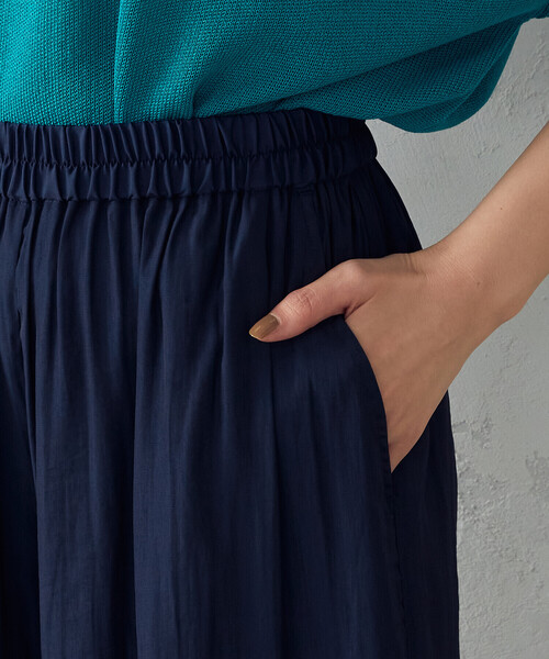 Comme　Ca　Mature（コムサマチュア）の「＜ウォッシャブル＞セミワイドパンツ（その他パンツ・レディース・ブラック/ネイビー・FREE）」の8枚目の写真