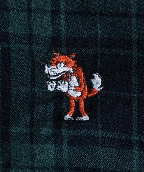 Limited Line Naive Magic(リミテッドラインナイーブマジック)の「【a】〔PETTYWOLF〕ワンポイント刺繍 オーバーサイズ ツイルチェック BDシャツ 長袖(シャツ/ブラウス・メンズ・ブラック/ネイビー・MEDIUM/LARGE)」の10枚目の写真