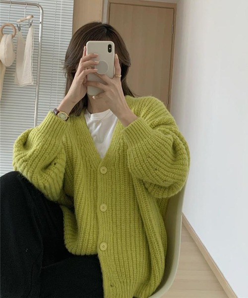 me+em select（ミームセレクト）の「※※ローゲージボリュームカラーニットカーディガン（カーディガン/ボレロ・レディース・ベージュ/ブラウン/ピンク/イエロー・FREE）」の18枚目の写真