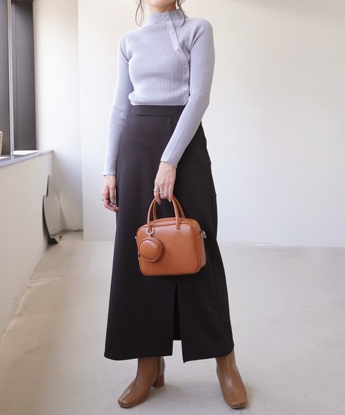 IAMUSE(アイアミューズ)の「ボタンデザインニット S0357【IAMUSE】(ニット/セーター・レディース・グレー/ベージュ/アイボリー/ブラック/ブルーグレー・FREE)」の9枚目の写真