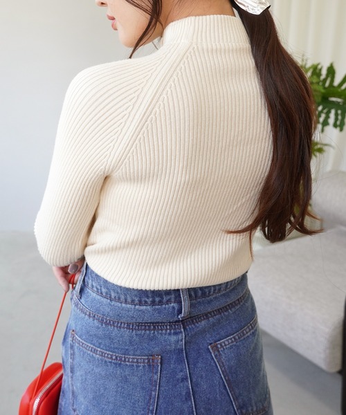 IAMUSE(アイアミューズ)の「ボタンデザインニット S0357【IAMUSE】(ニット/セーター・レディース・グレー/ベージュ/アイボリー/ブラック/ブルーグレー・FREE)」の17枚目の写真