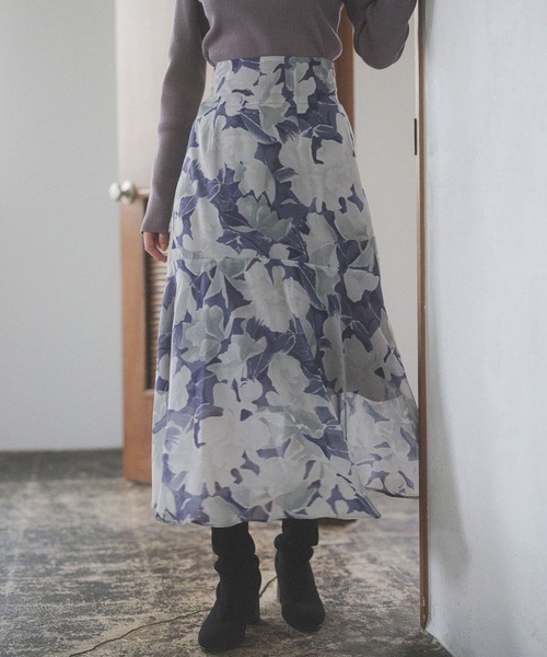 Andemiu（アンデミュウ）の「ウォーターフラワースカート126924（スカート・レディース・パープル/ピンク/イエロー・FREE）」の2枚目の写真