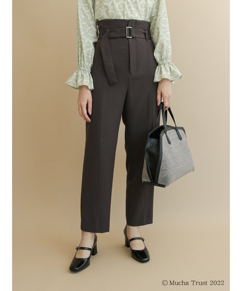 Te chichi（テチチ）の「ベルト付ハイウエストテーパードパンツ（その他パンツ・レディース・グリーン/チャコール/ピンク・MEDIUM/SMALL）」の2枚目の写真