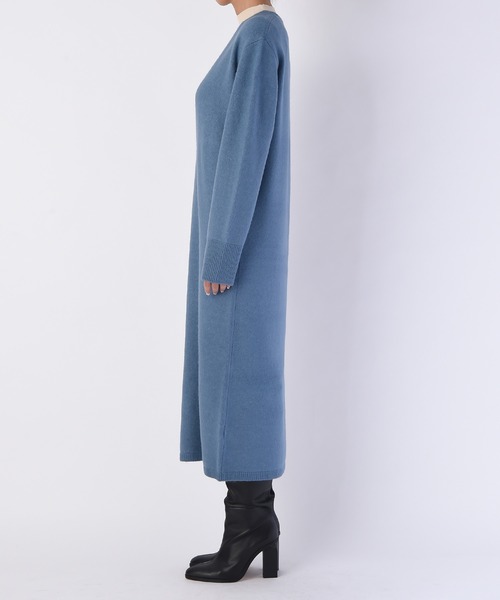 AKTE（アクテ）の「ディープVネックニットワンピース（ワンピース