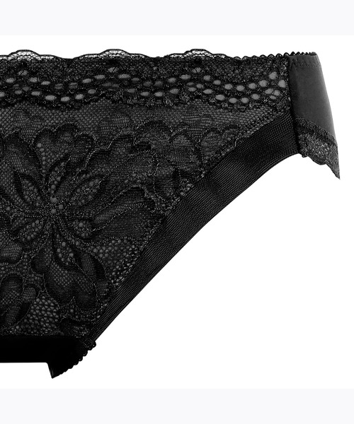TRIUMPH（トリンプ）の「天使のブラ スリムライン552 レギュラーショーツ【M,Lサイズ】TR552 Hikini（ショーツ・レディース・ブラック/ベージュ/イエロー/ラベンダー・M/L）」の8枚目の写真