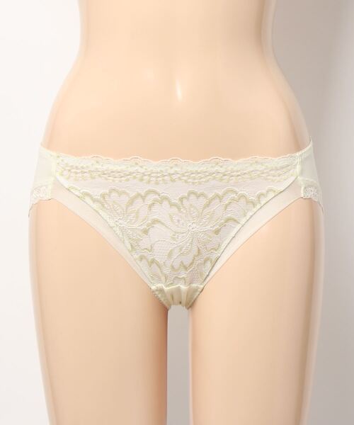 TRIUMPH（トリンプ）の「天使のブラ スリムライン552 レギュラーショーツ【M,Lサイズ】TR552 Hikini（ショーツ・レディース・ブラック/ベージュ/イエロー/ラベンダー・M/L）」の16枚目の写真