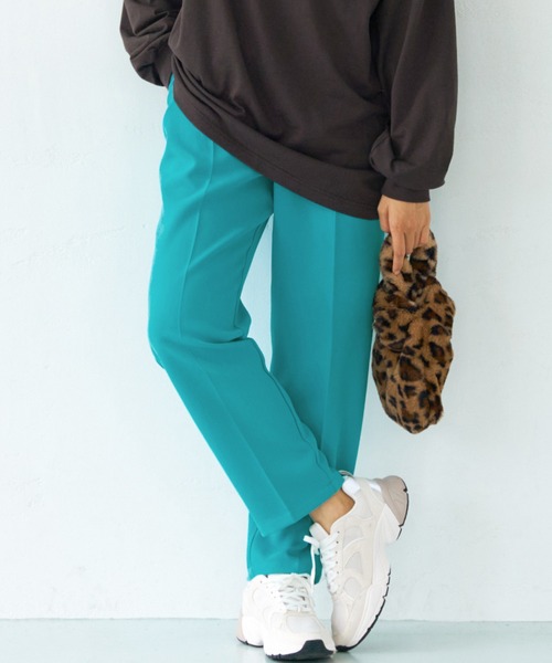 coca（coca）（コカ）の「ポリネルツイルテーパードパンツ（スラックス・レディース・イエロー/ワイン/ブラック/ターコイズブルー・M/L）」の2枚目の写真