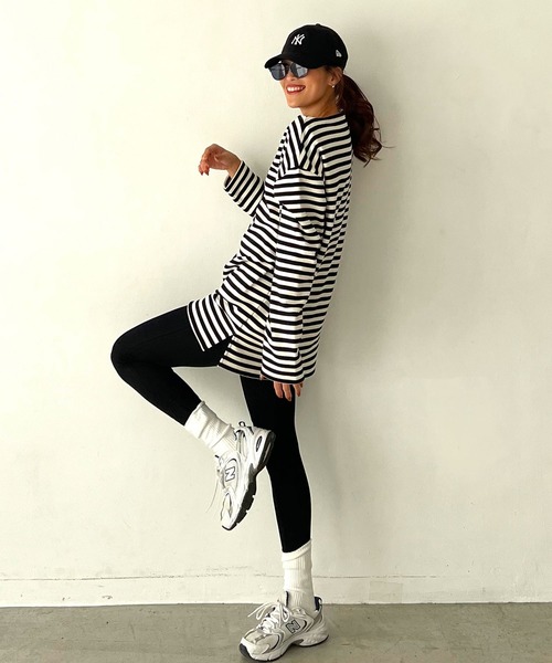CHERI since1985(シェリ)の「ボートネックビッグシルエット裏起毛ボーダーカットソー(Tシャツ/カットソー・レディース・ブラック/ブラウン・FREE)」の13枚目の写真