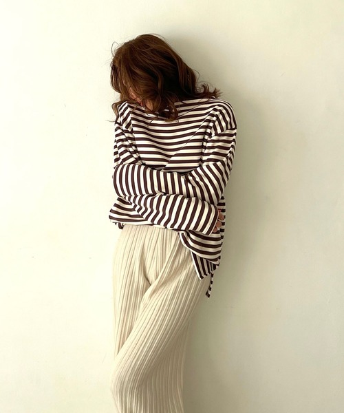 CHERI since1985(シェリ)の「ボートネックビッグシルエット裏起毛ボーダーカットソー(Tシャツ/カットソー・レディース・ブラック/ブラウン・FREE)」の16枚目の写真