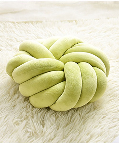 aimoha（アイモハ）の「ラウンド結びふわふわクッション（クッション/クッションカバー・レディース・ミント/パープル/イエロー/ライトグリーン/グレー/レッド/ブラック/スモークピンク/ダークグレー/マルチ/ネイビー/ブルー/グリーン/ホワイト/ピンク・FREE）」の5枚目の写真