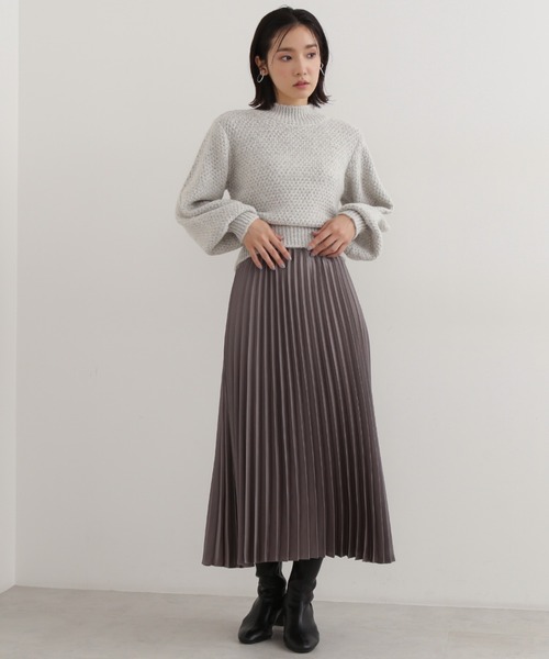 NATURAL BEAUTY BASIC（ナチュラルビューティーベーシック）の「フェザーＭＩＸラメリリヤーンニット（ニット/セーター・レディース・グレー/ベージュ/ピンク・MEDIUM）」の7枚目の写真