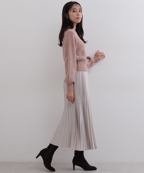 NATURAL BEAUTY BASIC（ナチュラルビューティーベーシック）の「フェザーＭＩＸラメリリヤーンニット（ニット/セーター・レディース・グレー/ベージュ/ピンク・MEDIUM）」の18枚目の写真