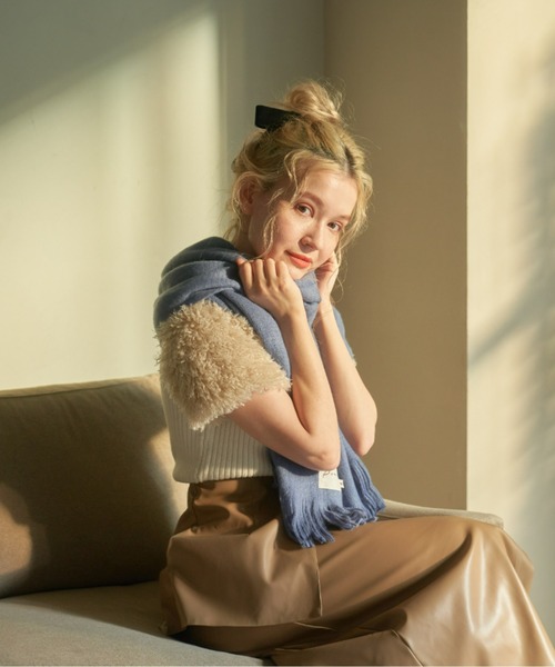 pomiii（ポミー）の「フリンジマフラー（マフラー・レディース・ブルー/ピンク/ブラウン・FREE）」の11枚目の写真