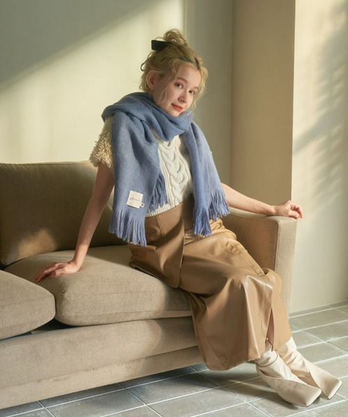 pomiii（ポミー）の「フリンジマフラー（マフラー・レディース・ブルー/ピンク/ブラウン・FREE）」の8枚目の写真