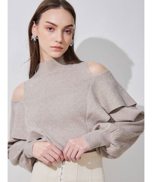 MERCURYDUO（マーキュリーデュオ）の「ケープドッキングモックネックニット（ニット/セーター・レディース・ダークブラウン/ベージュ/オフホワイト・FREE）」の3枚目の写真