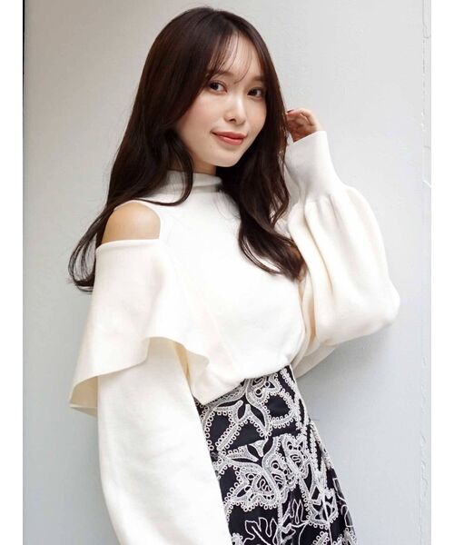 MERCURYDUO（マーキュリーデュオ）の「ケープドッキングモックネックニット（ニット/セーター・レディース・ダークブラウン/ベージュ/オフホワイト・FREE）」の22枚目の写真