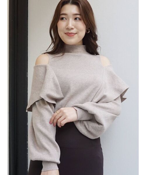 MERCURYDUO（マーキュリーデュオ）の「ケープドッキングモックネックニット（ニット/セーター・レディース・ダークブラウン/ベージュ/オフホワイト・FREE）」の16枚目の写真