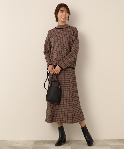 SHOO・LA・RUE（シューラルー）の「◆カードケース付きミニショルダーバッグ（ショルダーバッグ・レディース・ベージュ/ライトグリーン/グレー/ブラック/イエロー・00）」の20枚目の写真