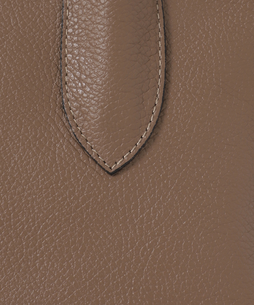 SLOBE IENA（スローブイエナ）の「【MARCO BIANCHINI/マルコ・ビアンキーニ 】  レザートート（トートバッグ・レディース・ブラック/ベージュ/イエロー・FREE）」の6枚目の写真