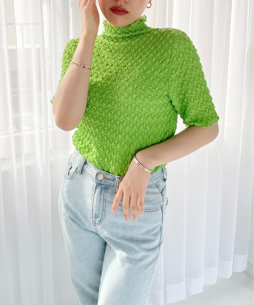 Meli rich（メリーリッチ）の「ポコポコジャガード半袖プルオーバー（Tシャツ/カットソー・レディース・ライトベージュ/ブラック/グリーン/オレンジ・MEDIUM）」の3枚目の写真