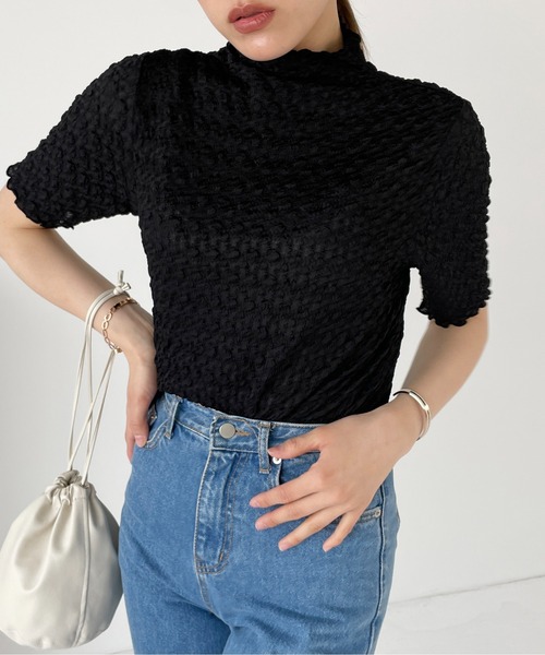 Meli rich（メリーリッチ）の「ポコポコジャガード半袖プルオーバー（Tシャツ/カットソー・レディース・ライトベージュ/ブラック/グリーン/オレンジ・MEDIUM）」の6枚目の写真