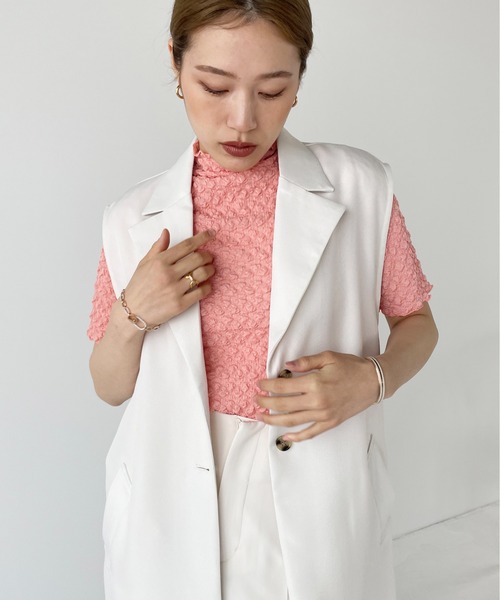 Meli rich（メリーリッチ）の「ポコポコジャガード半袖プルオーバー（Tシャツ/カットソー・レディース・ライトベージュ/ブラック/グリーン/オレンジ・MEDIUM）」の9枚目の写真