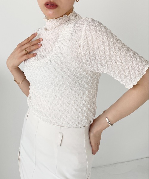 Meli rich（メリーリッチ）の「ポコポコジャガード半袖プルオーバー（Tシャツ/カットソー・レディース・ライトベージュ/ブラック/グリーン/オレンジ・MEDIUM）」の17枚目の写真