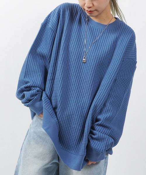 1111clothing(ワンフォークロージング)の「ビッグワッフル オーバーサイズ クルーニット / セーター メンズ ニット レディース オーバーサイズ ビッグシルエット(ニット/セーター・メンズ・テラコッタ/ネイビー/インディゴブルー/チャコール/ブラック系/ブラック/アイボリー/グレー系/ブルー・M/L)」の9枚目の写真