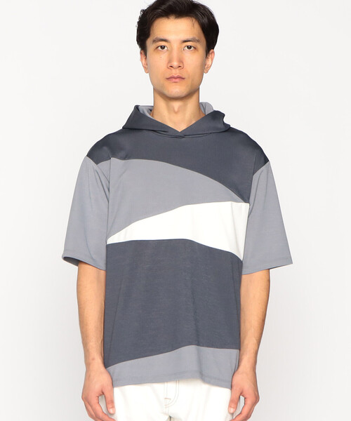COMME CA ISM(コムサイズム)の「パッチワークデザイン フード Tシャツ(Tシャツ/カットソー・メンズ・ベージュ/チャコール/グリーン・MEDIUM/LARGE)」の2枚目の写真