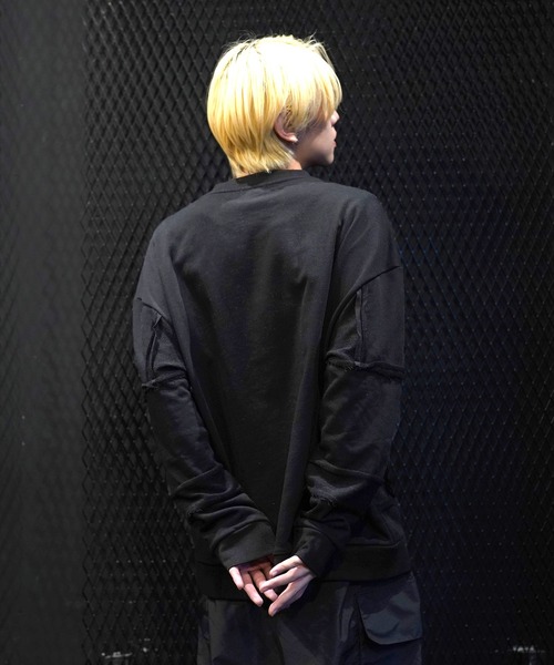 G.O.C（ジーオーシー）の「パッチワークグランジワイドスウェットトレーナー（スウェット・メンズ・ブラック/ホワイト・MEDIUM/LARGE）」の17枚目の写真