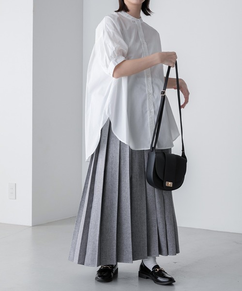 BONLECILL（ボンルシール）の「アソート柄 ボリュームスリーブバンドカラー半袖シャツ（シャツ/ブラウス・レディース・オフホワイト/ネイビー系/ブラック/ブラック系/オレンジ/ネイビー系1/ブラック系1/ブルー/ネイビー系2/ホワイト系1/ブラック系3/ブラック系2/ネイビー系3・FREE/S）」の18枚目の写真