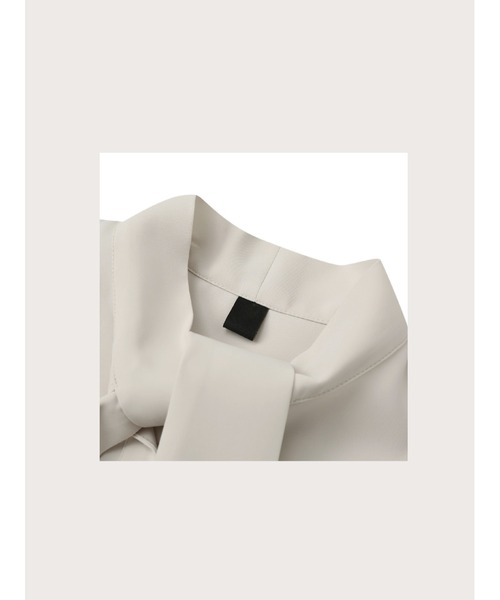 LA POMME jours(ラポミ・ジュール)の「シンプルリボンシフォンブラウス/Ribbon Classical Blouse【LA POMME jours/ラポミ・ジュール】(シャツ/ブラウス・レディース・クリーム/ダークブルー・MEDIUM/SMALL/LARGE)」の13枚目の写真