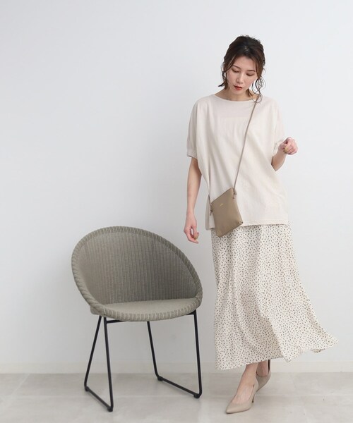 SHOO・LA・RUE（シューラルー）の「◆【接触冷感/体型カバー】 シューアイス カノコ ドルマントップス（Tシャツ/カットソー・レディース・イエロー/ピンク系/オフホワイト/カーキ/ライトブルー/ブラック・00）」の7枚目の写真