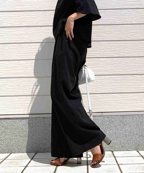 Q（キュー）の「リネンライクセミワイドパンツ（その他パンツ・レディース・チャコールグレー/ブラック・MEDIUM）」の10枚目の写真