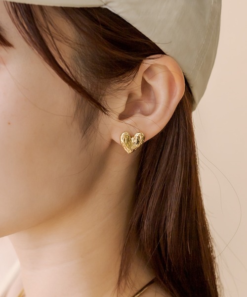 mystic（ミスティック）の「[mline] ハートピアス（ピアス（両耳用）・レディース・シルバー/ゴールド・FREE）」の3枚目の写真