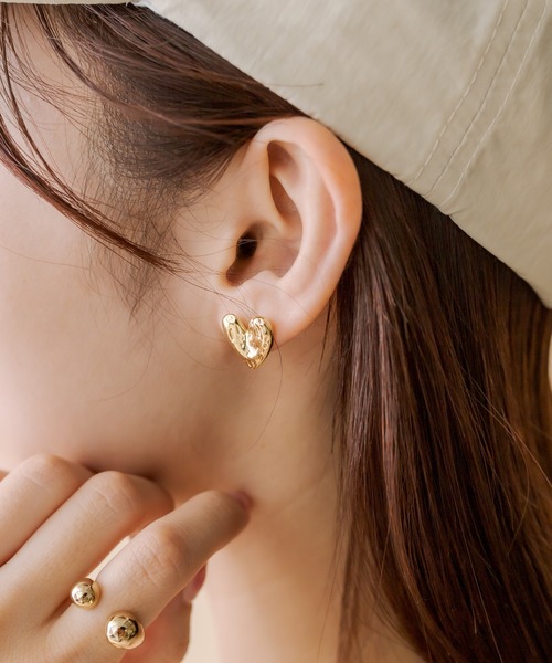 mystic（ミスティック）の「[mline] ハートピアス（ピアス（両耳用）・レディース・シルバー/ゴールド・FREE）」の4枚目の写真