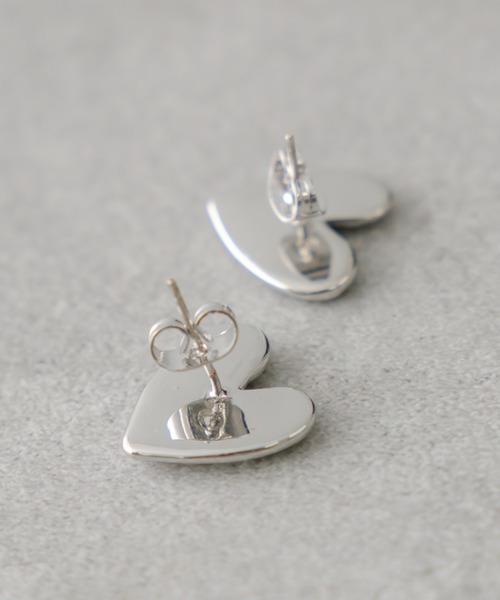 mystic（ミスティック）の「[mline] ハートピアス（ピアス（両耳用）・レディース・シルバー/ゴールド・FREE）」の5枚目の写真